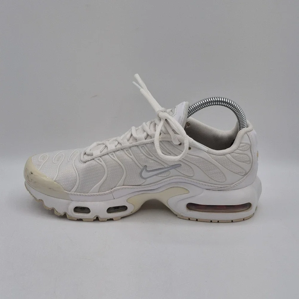 Nike Air Max Plus Shoes Youth Size 6.5Y‎ White Tn Running Sneakers CW7044-100